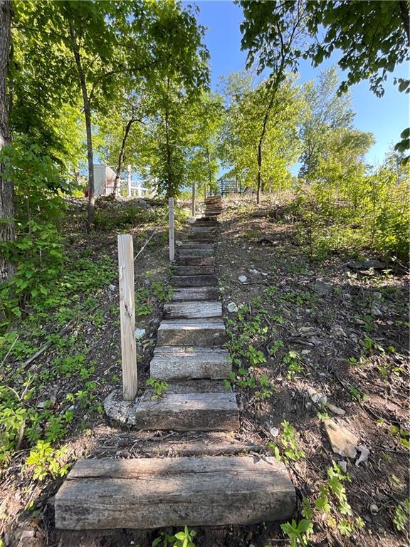 Lakecrest Drive, Excelsior Springs, MO 64024