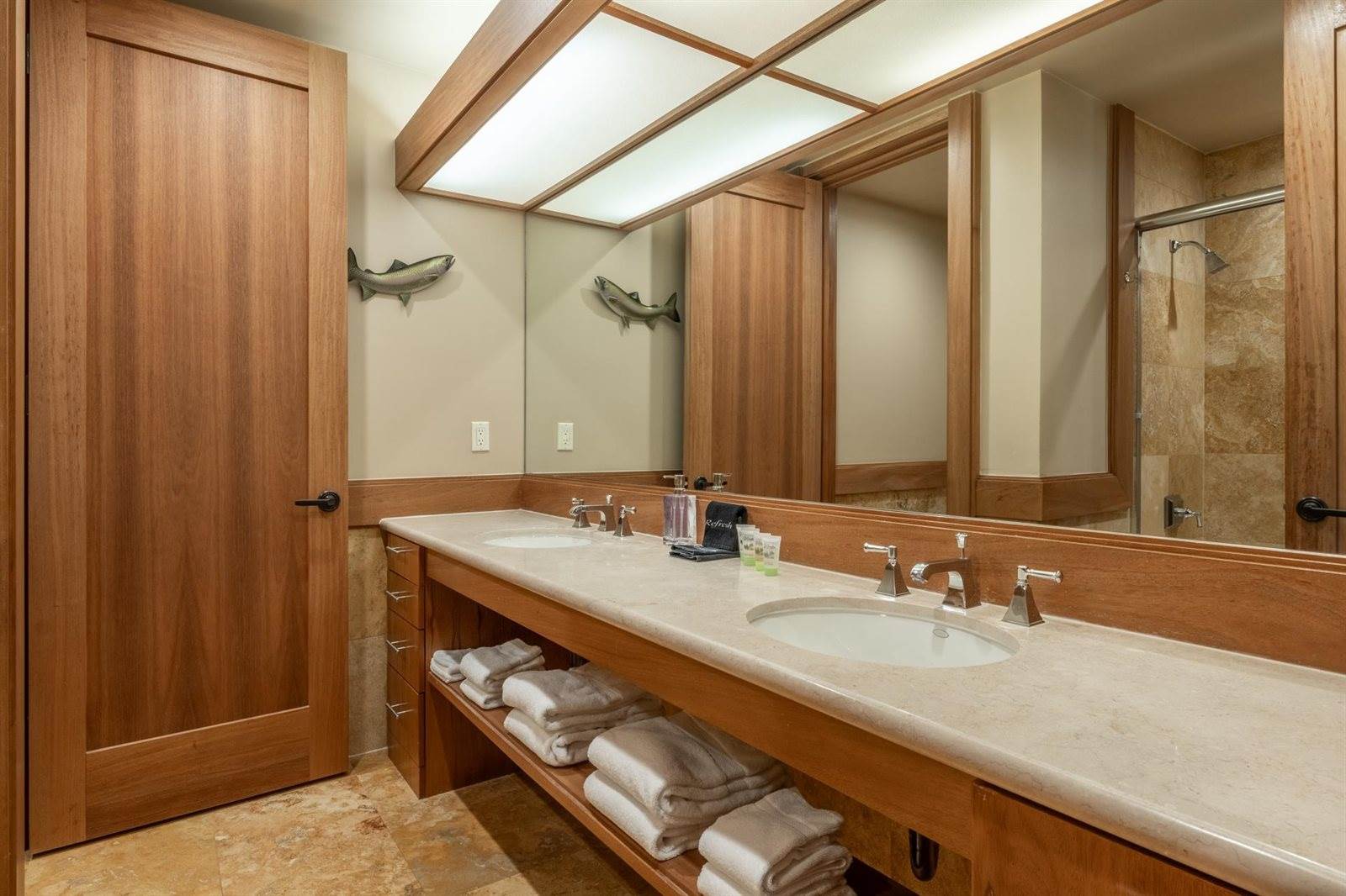 560 Obsidian Pl #1-03, Mammoth Lakes, CA 93546
