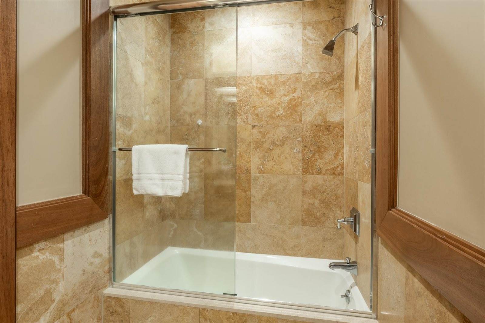 560 Obsidian Pl #1-03, Mammoth Lakes, CA 93546