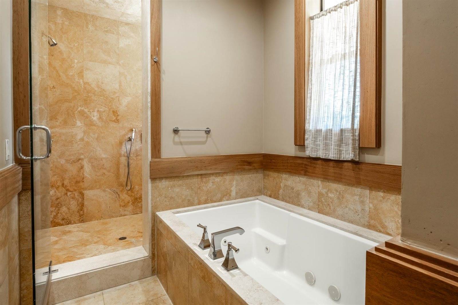 560 Obsidian Pl #1-03, Mammoth Lakes, CA 93546