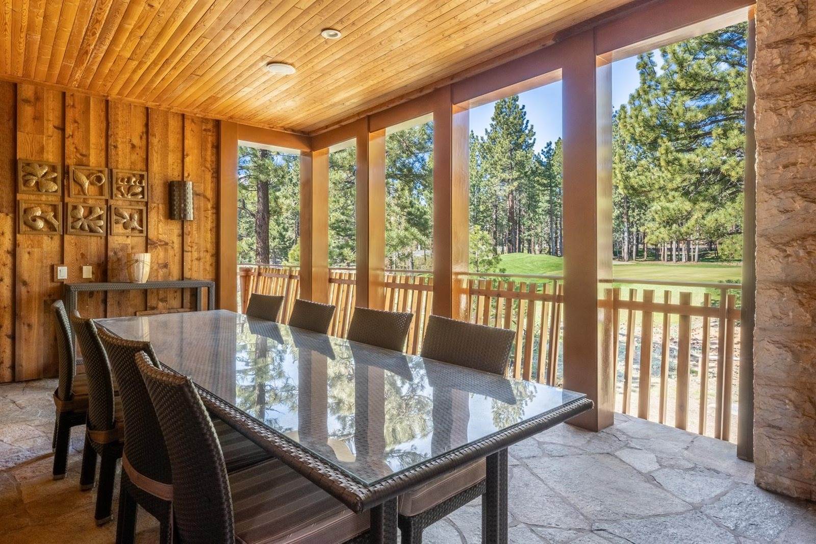 560 Obsidian Pl #1-03, Mammoth Lakes, CA 93546