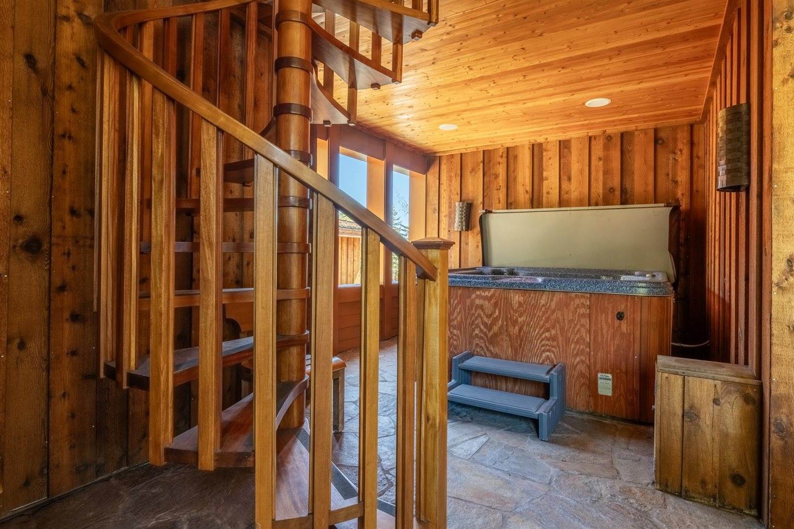560 Obsidian Pl #1-03, Mammoth Lakes, CA 93546