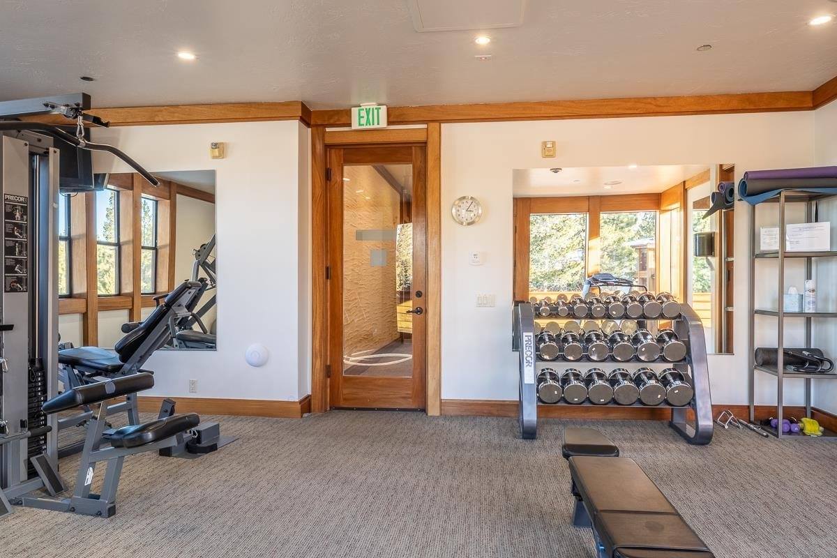 560 Obsidian Pl #1-03, Mammoth Lakes, CA 93546