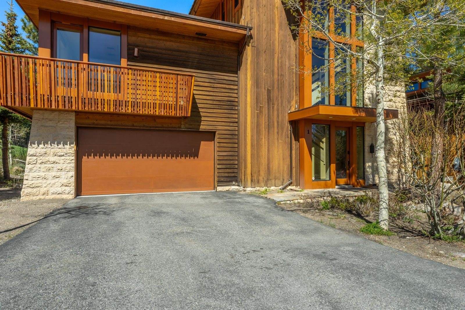 560 Obsidian Pl #1-03, Mammoth Lakes, CA 93546