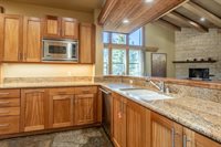 560 Obsidian Pl #1-03, Mammoth Lakes, CA 93546