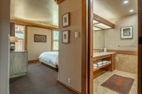 560 Obsidian Pl #1-03, Mammoth Lakes, CA 93546