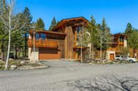 560 Obsidian Pl #1-03, Mammoth Lakes, CA 93546