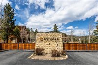 560 Obsidian Pl #1-03, Mammoth Lakes, CA 93546