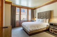 560 Obsidian Pl #1-03, Mammoth Lakes, CA 93546