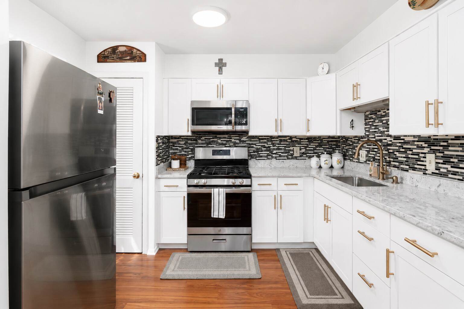 2472 Hardesty Drive South, Columbus, OH 43204