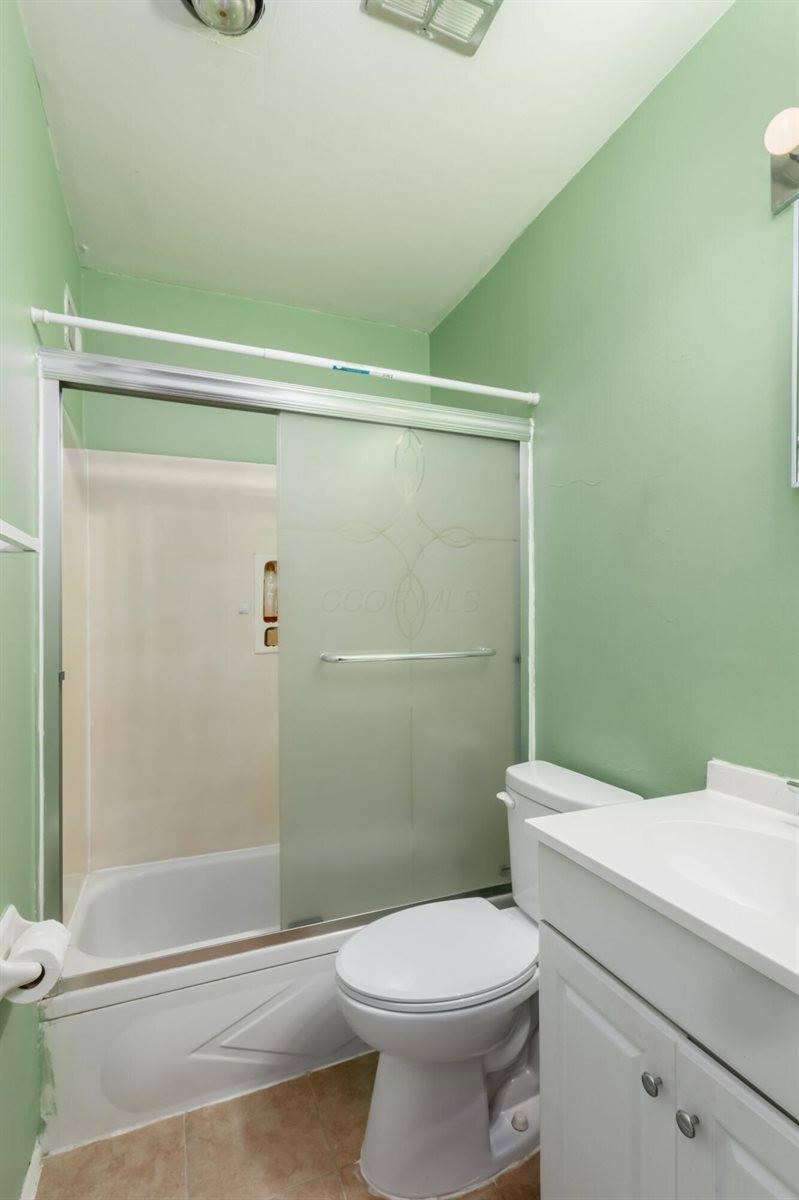2472 Hardesty Drive South, Columbus, OH 43204