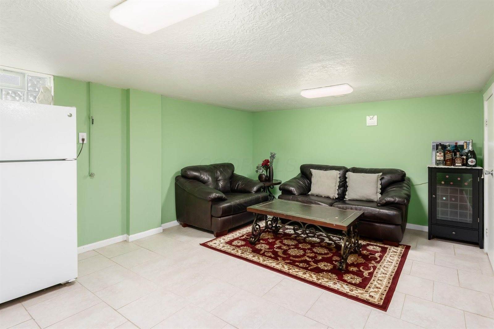 2472 Hardesty Drive South, Columbus, OH 43204