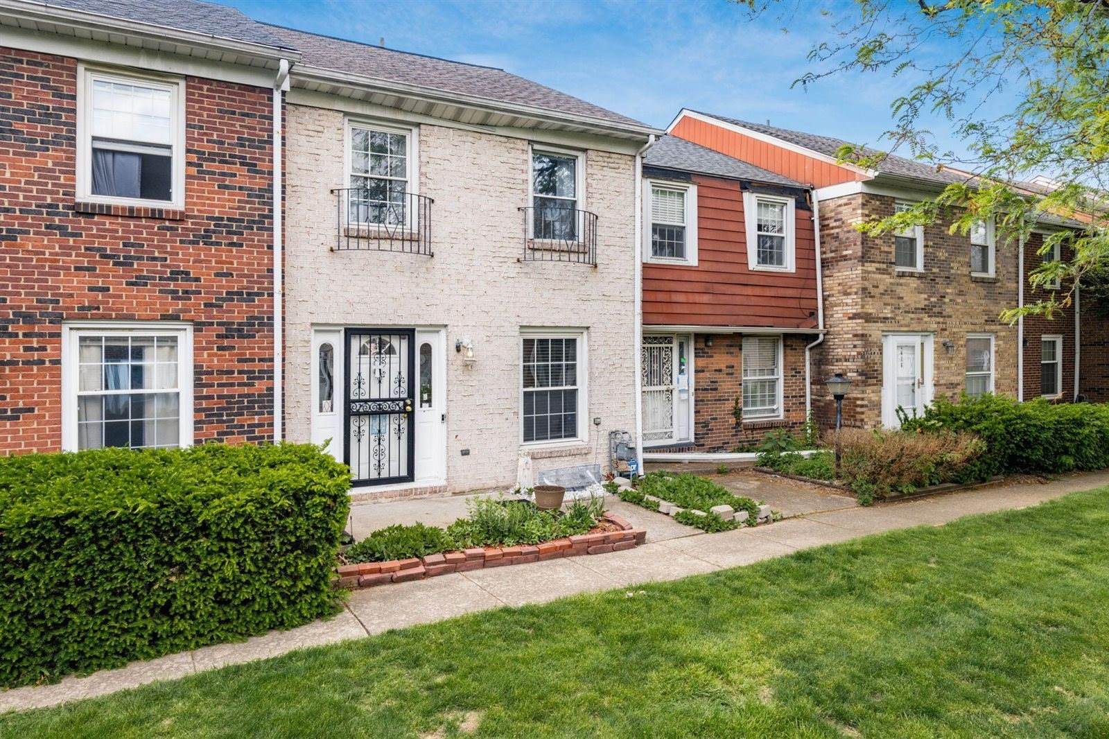 2472 Hardesty Drive South, Columbus, OH 43204