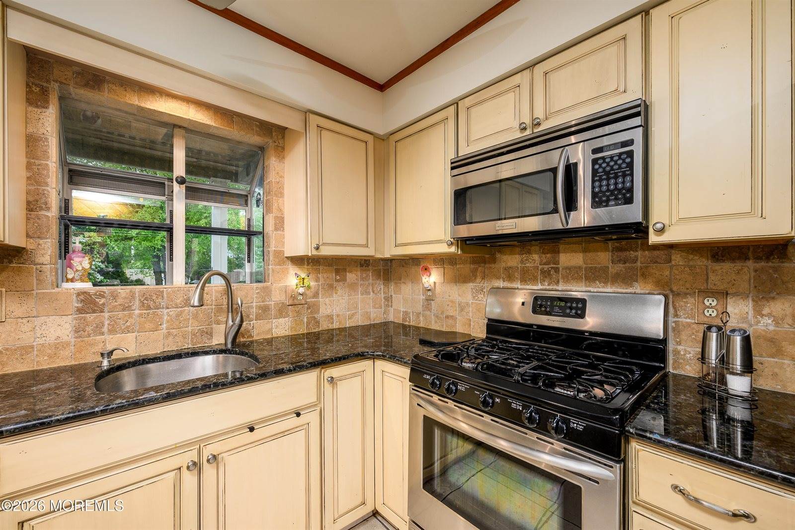 3 Heritage Drive, Howell, NJ 07731