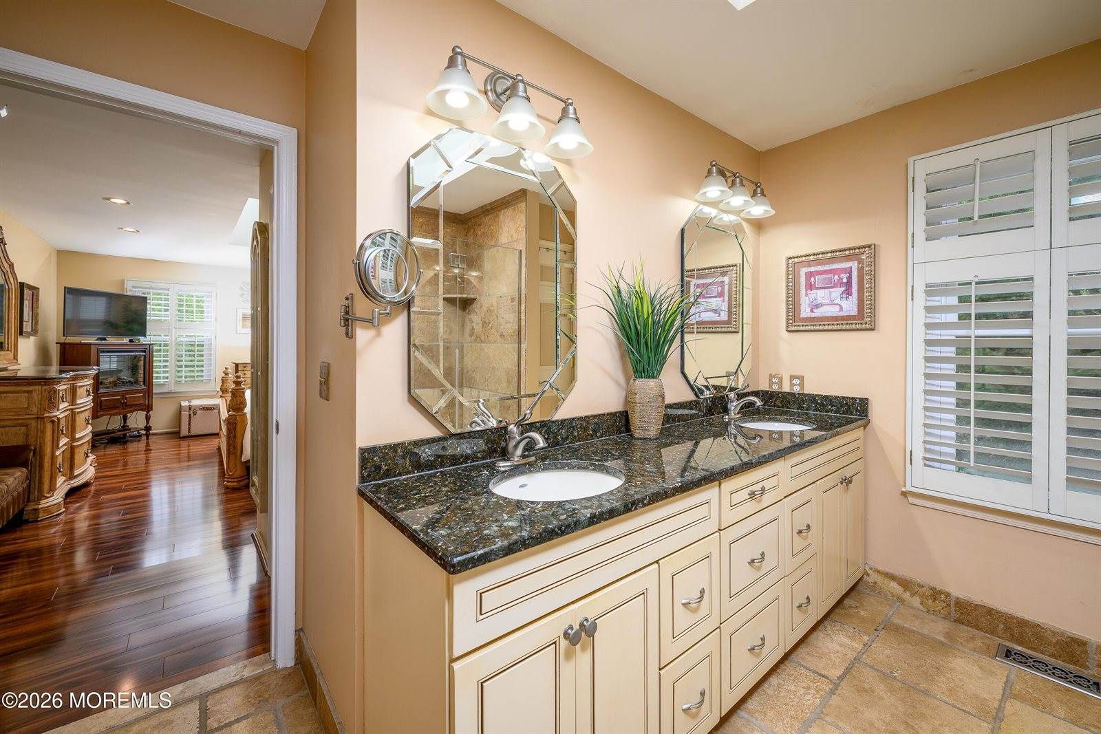 3 Heritage Drive, Howell, NJ 07731