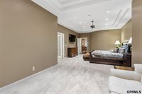 1427 North 133 Street, Omaha, NE 68154