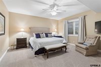 1427 North 133 Street, Omaha, NE 68154