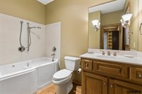 1427 North 133 Street, Omaha, NE 68154