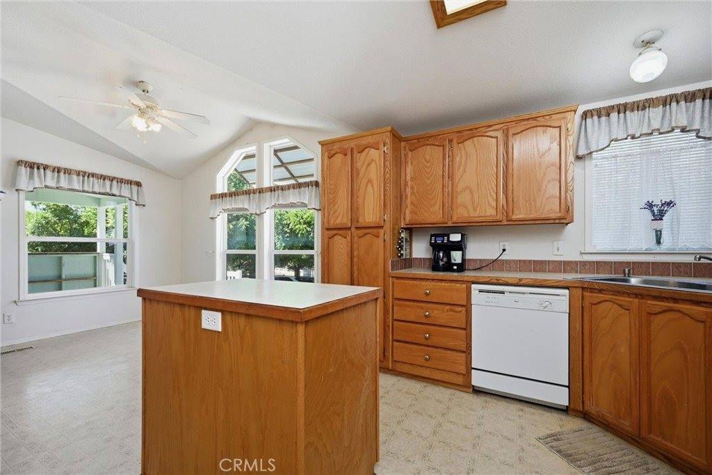 13500 Eastlake, Clearlake, CA 95422