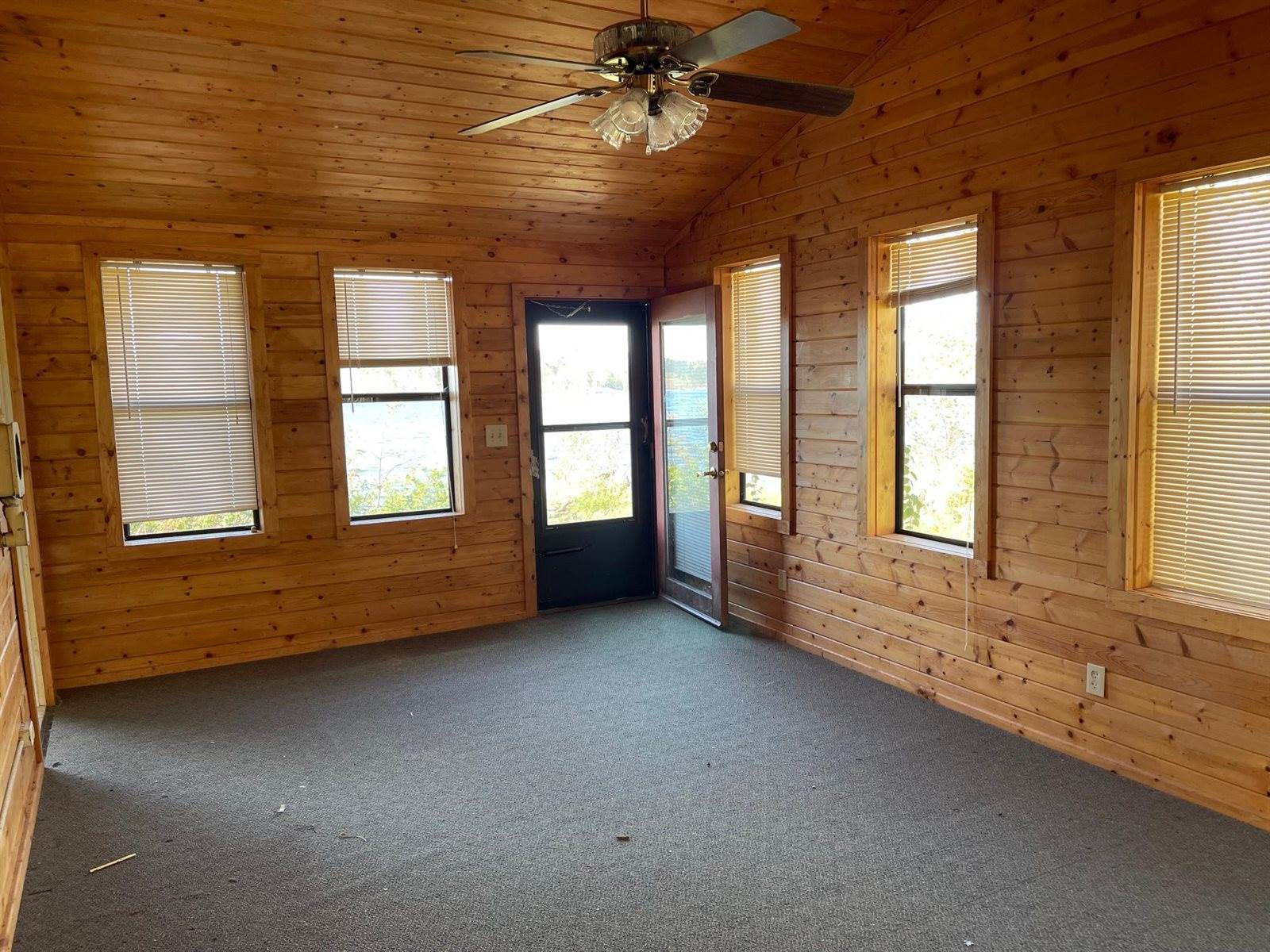 3424 Pine View Boulevard, Motley, MN 56466