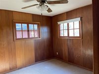 3424 Pine View Boulevard, Motley, MN 56466