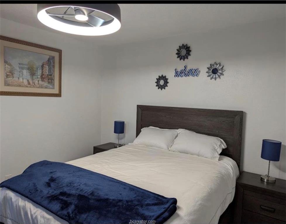 1901 Holleman Drive, College Station, TX 77840