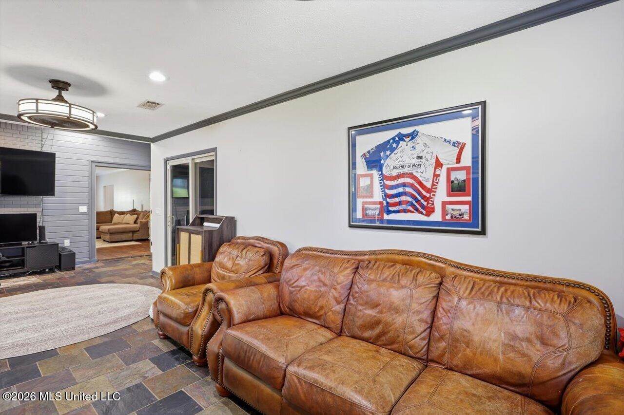 56 Westridge Drive, Brandon, MS 39047