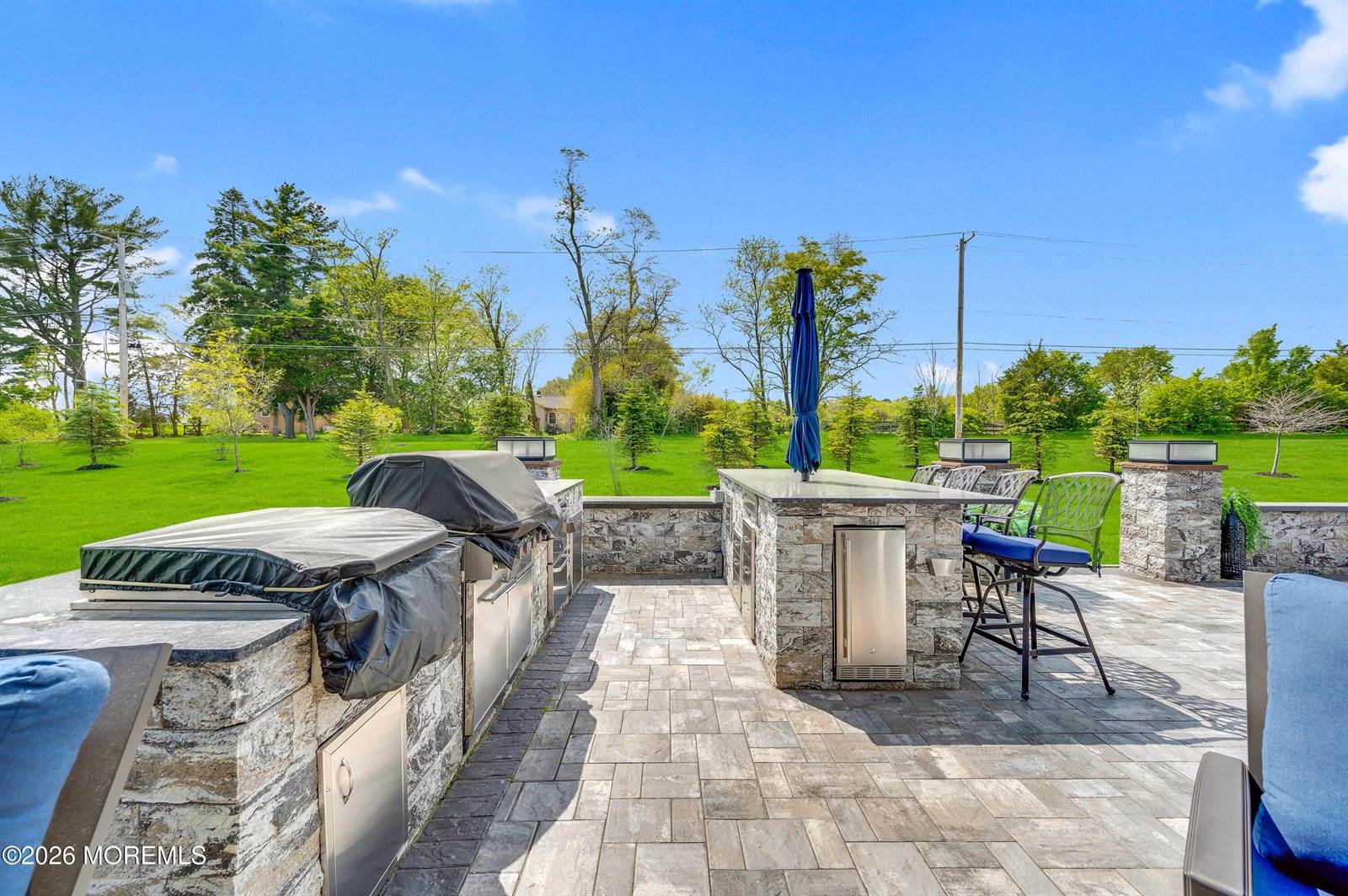 49 Pasture Drive, Farmingdale, NJ 07727