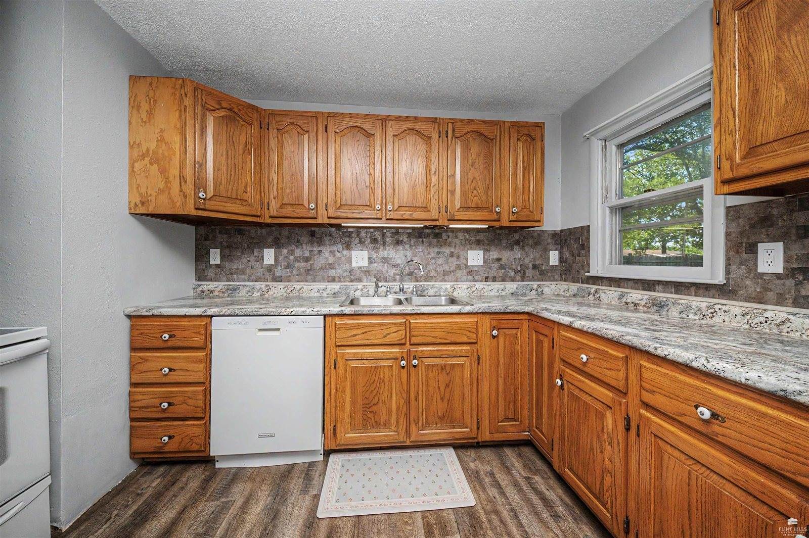 1205 West 12th Street, Junction City, KS 66441