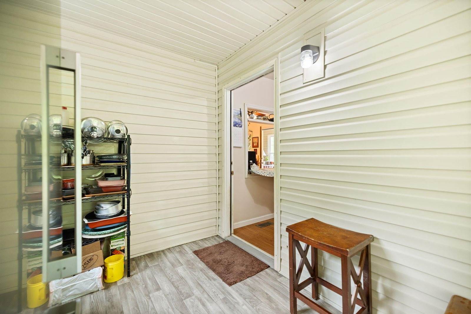 2585 Hazel Patch Road, East Bernstadt, KY 40729