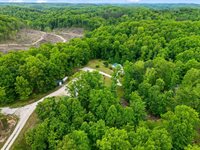 2585 Hazel Patch Road, East Bernstadt, KY 40729