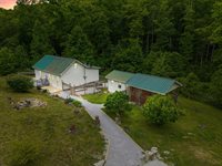 2585 Hazel Patch Road, East Bernstadt, KY 40729