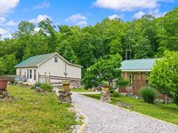2585 Hazel Patch Road, East Bernstadt, KY 40729