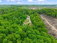 2585 Hazel Patch Road, East Bernstadt, KY 40729