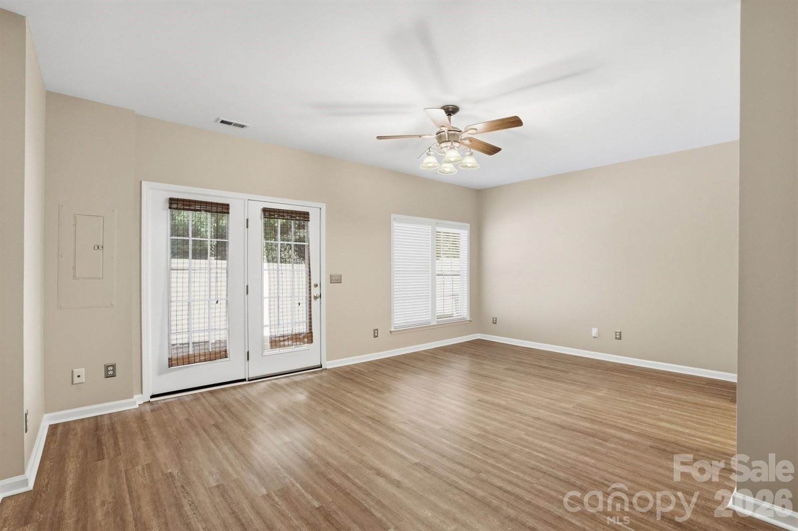 10851 Garden Oaks Lane, Charlotte, NC 28273