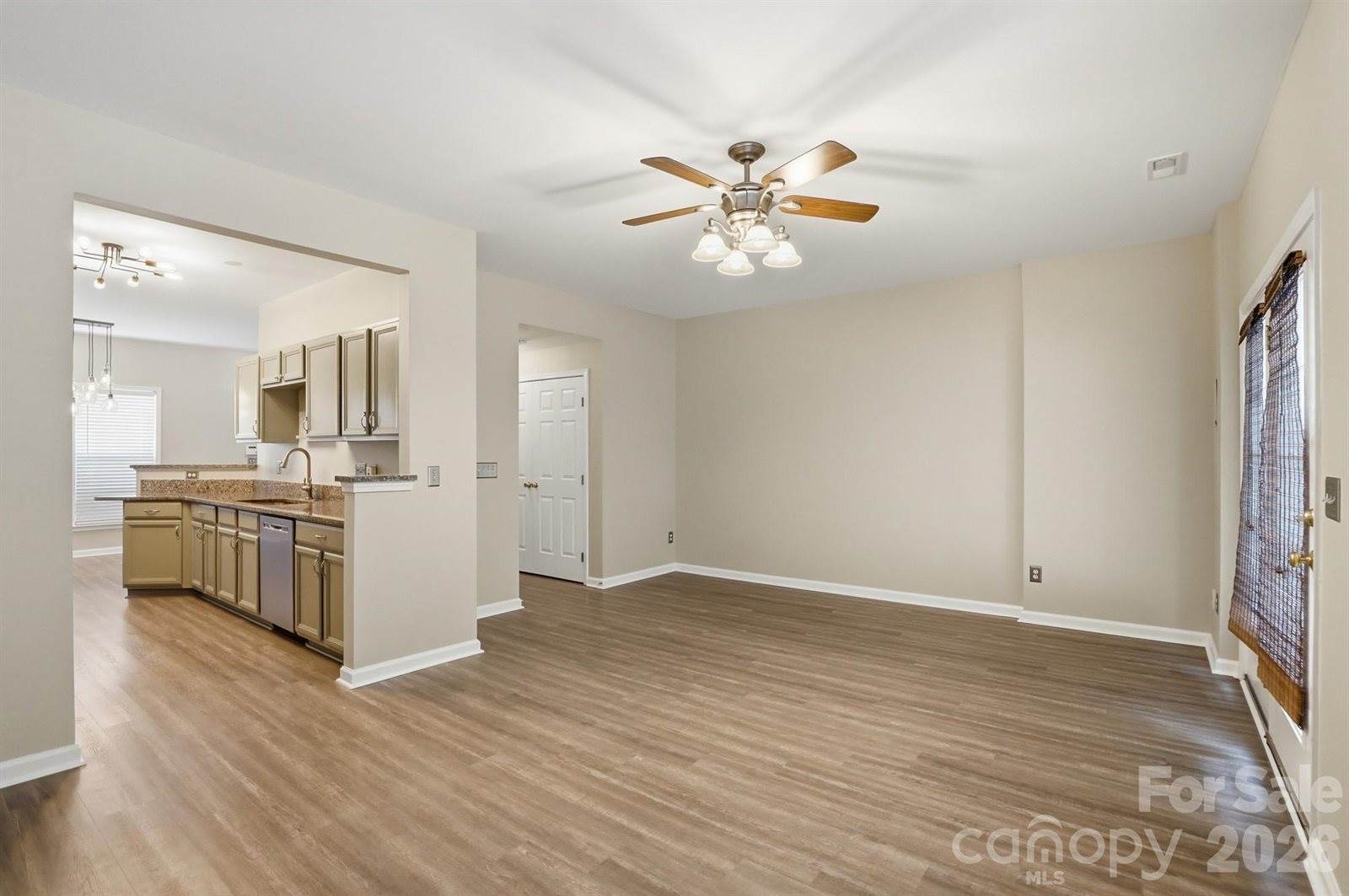 10851 Garden Oaks Lane, Charlotte, NC 28273