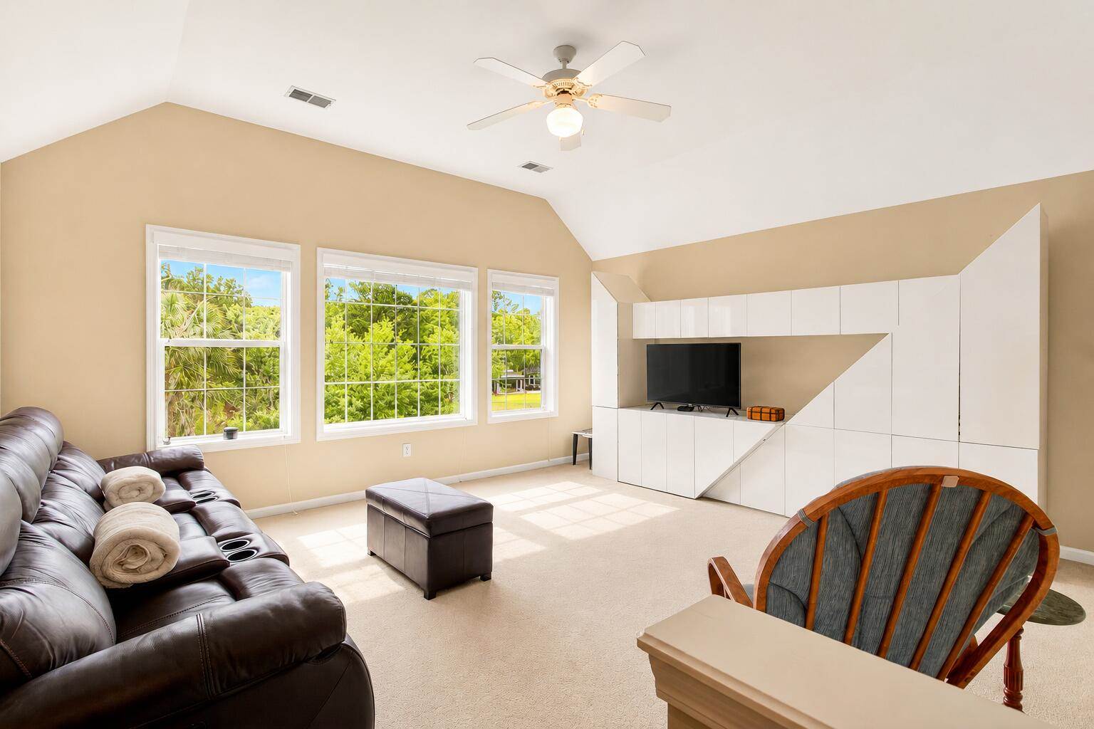 3379 Shagbark Circle, Mount Pleasant, SC 29466