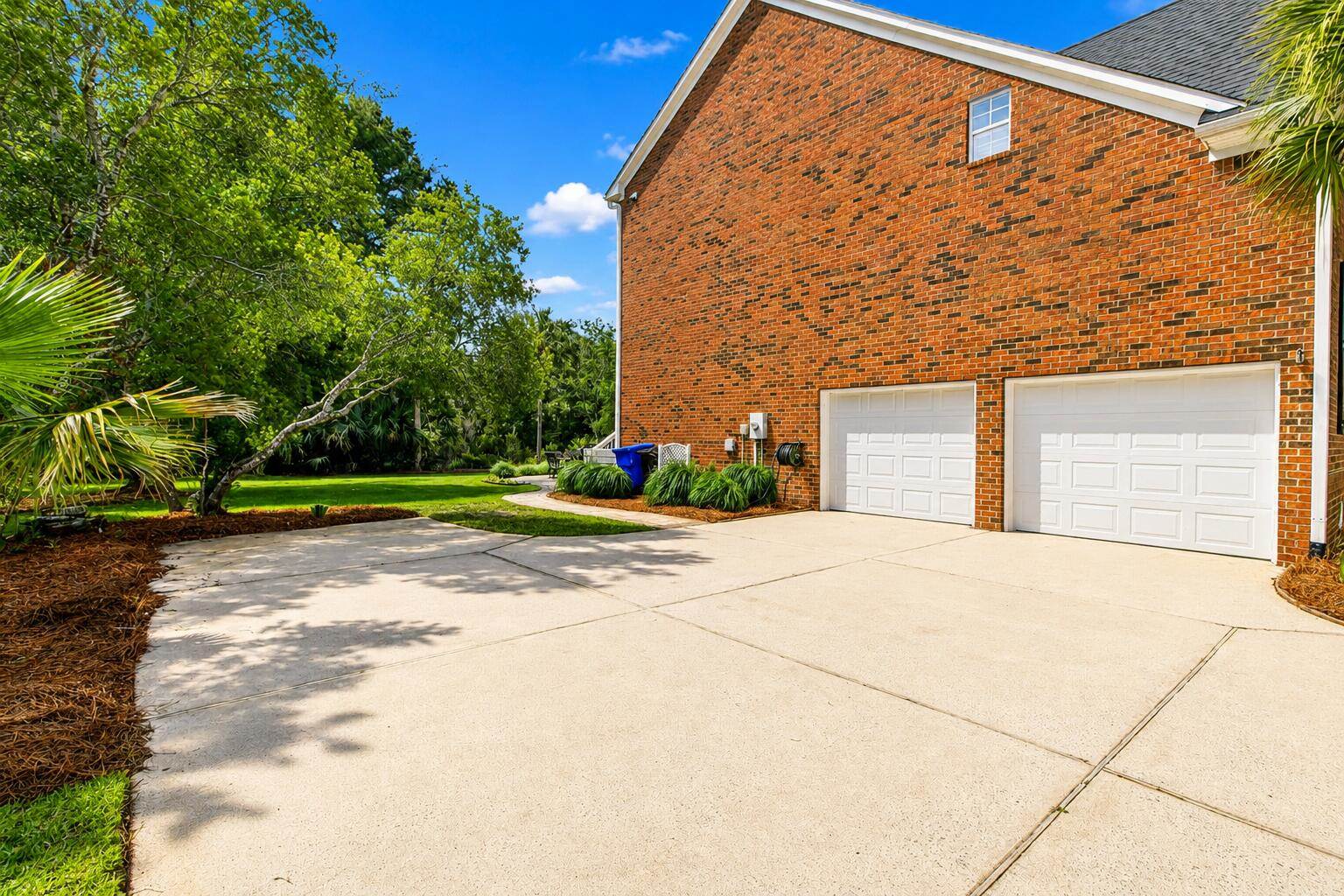 3379 Shagbark Circle, Mount Pleasant, SC 29466