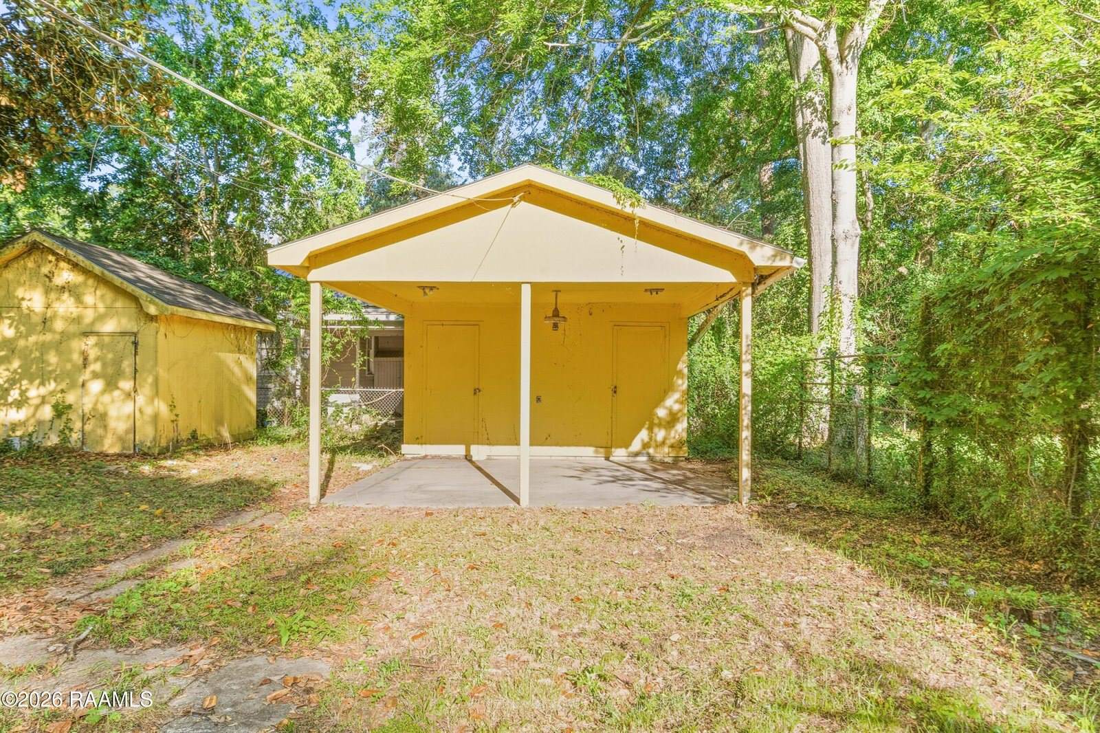 1122 South Court Street, Opelousas, LA 70570