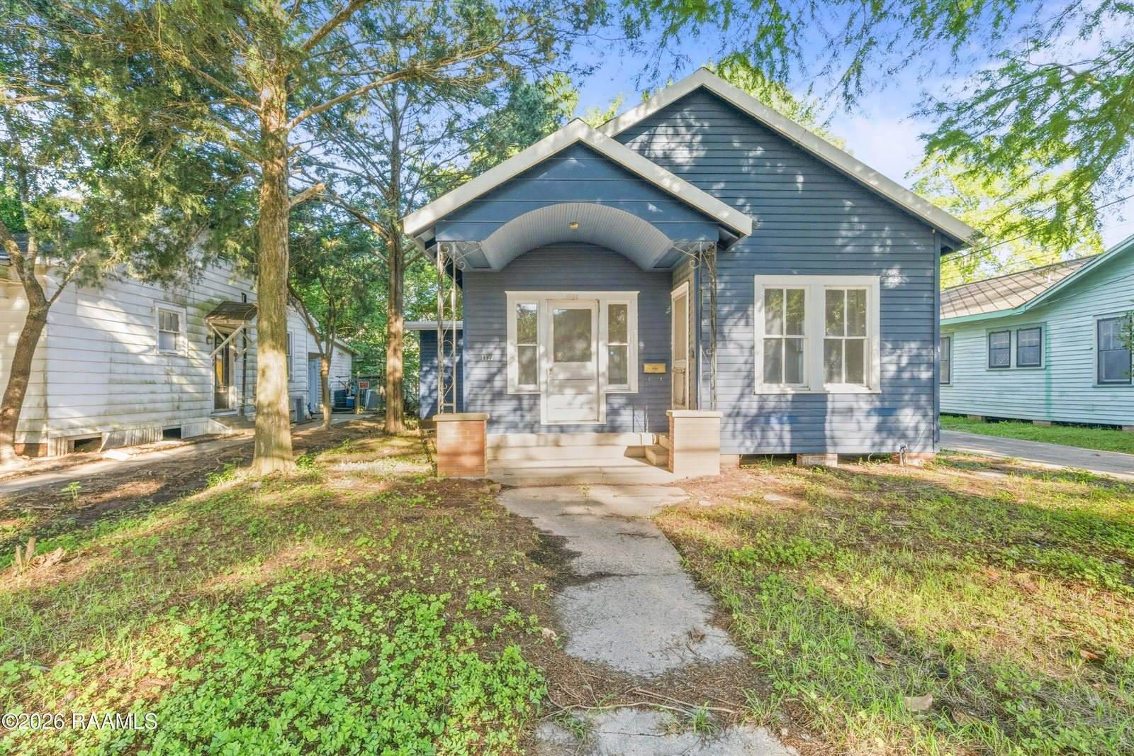 1122 South Court Street, Opelousas, LA 70570