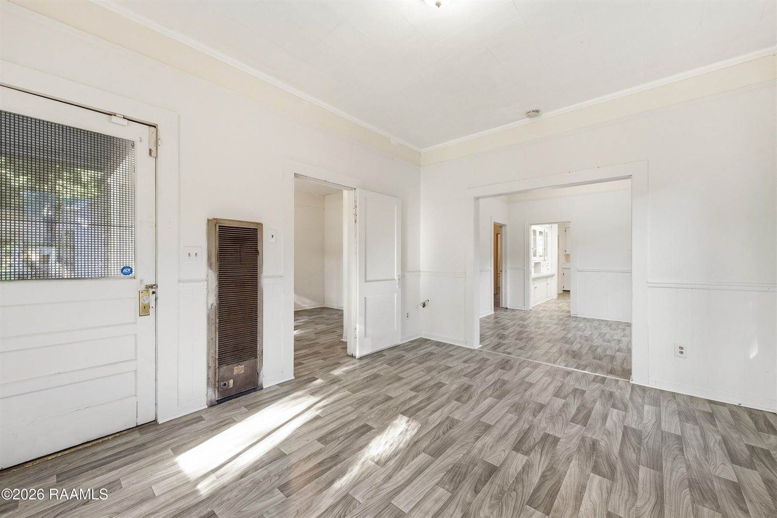 1122 South Court Street, Opelousas, LA 70570