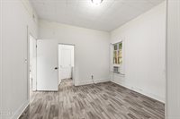 1122 South Court Street, Opelousas, LA 70570