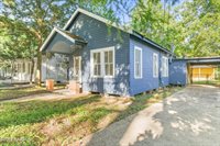 1122 South Court Street, Opelousas, LA 70570