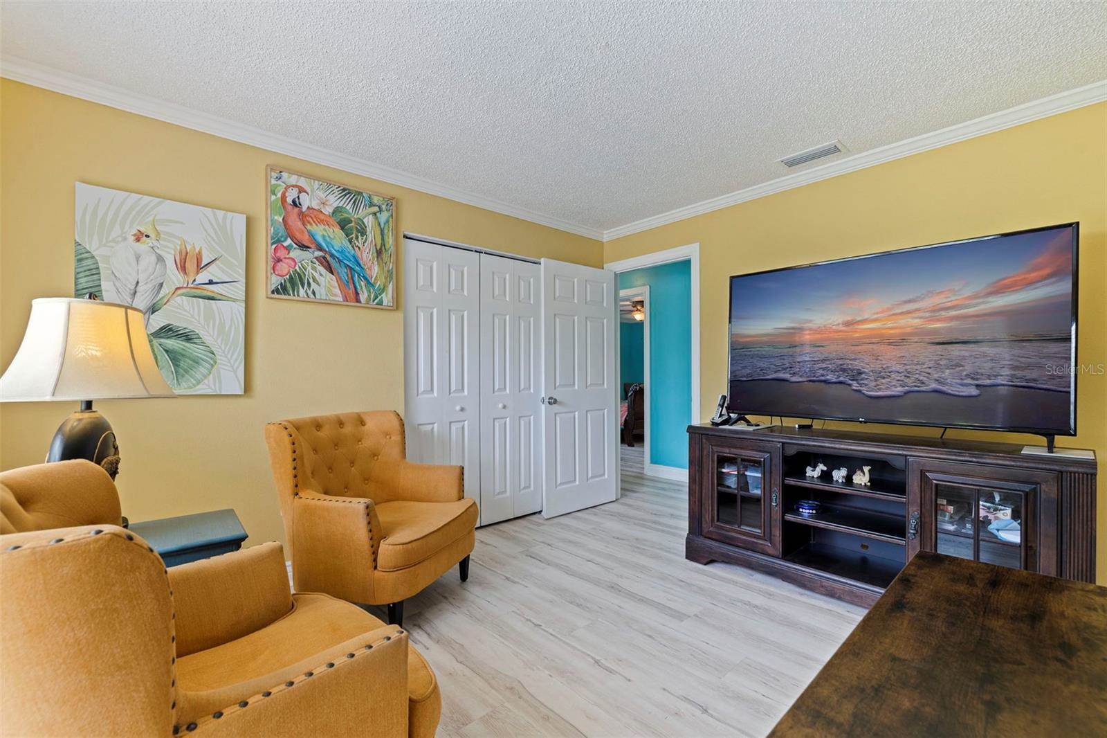 201 58TH Avenue South, Saint Petersburg, FL 33705