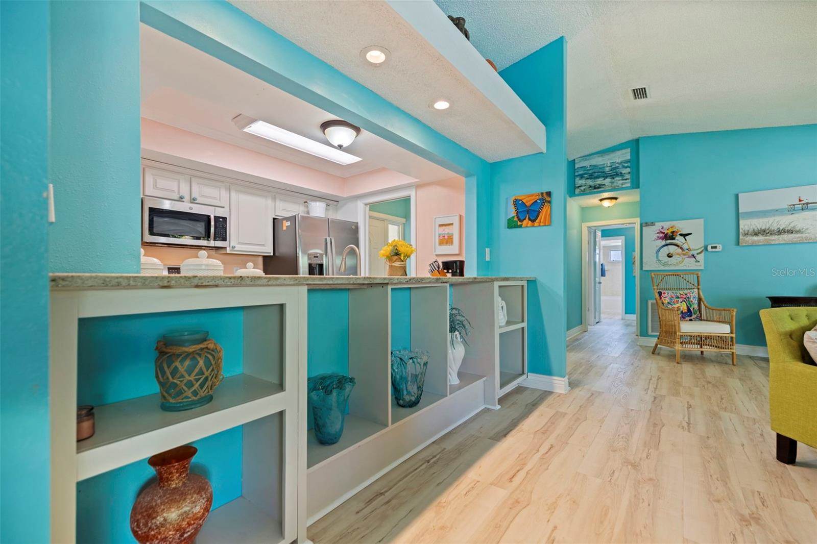 201 58TH Avenue South, Saint Petersburg, FL 33705