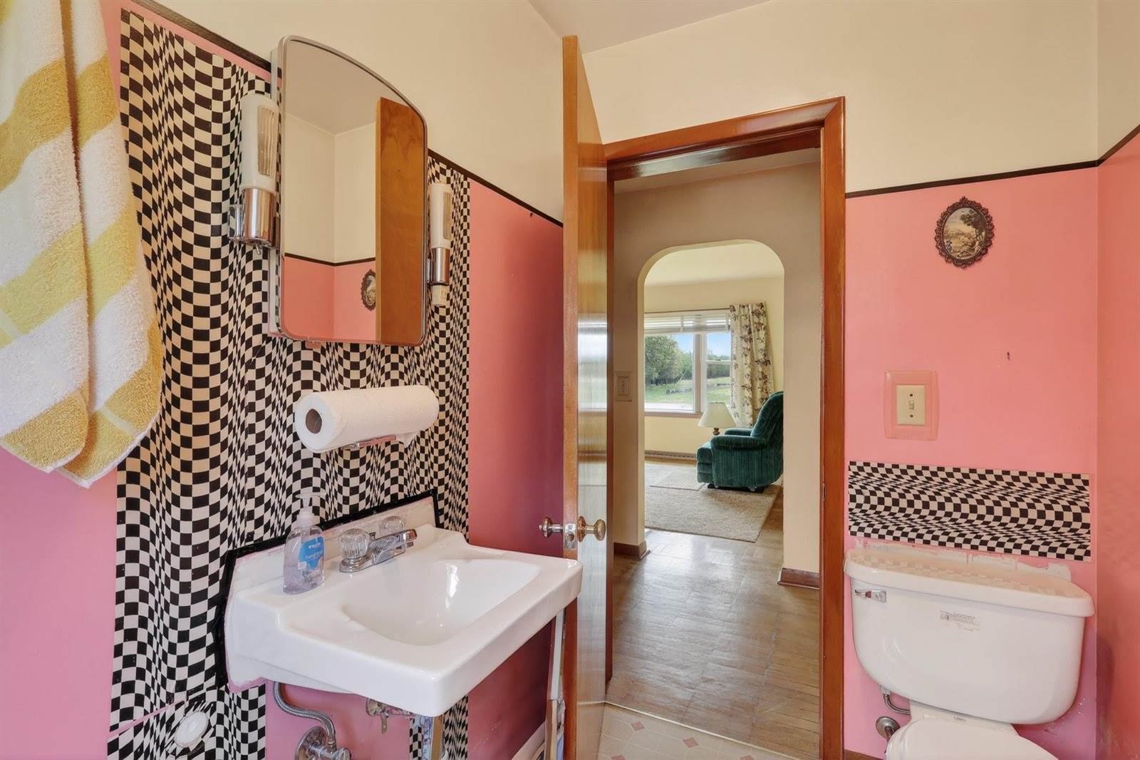 4750 County Line Road, Nekoosa, WI 54457
