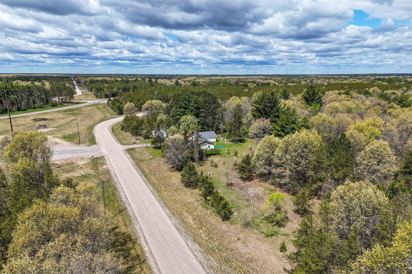 4750 County Line Road, Nekoosa, WI 54457