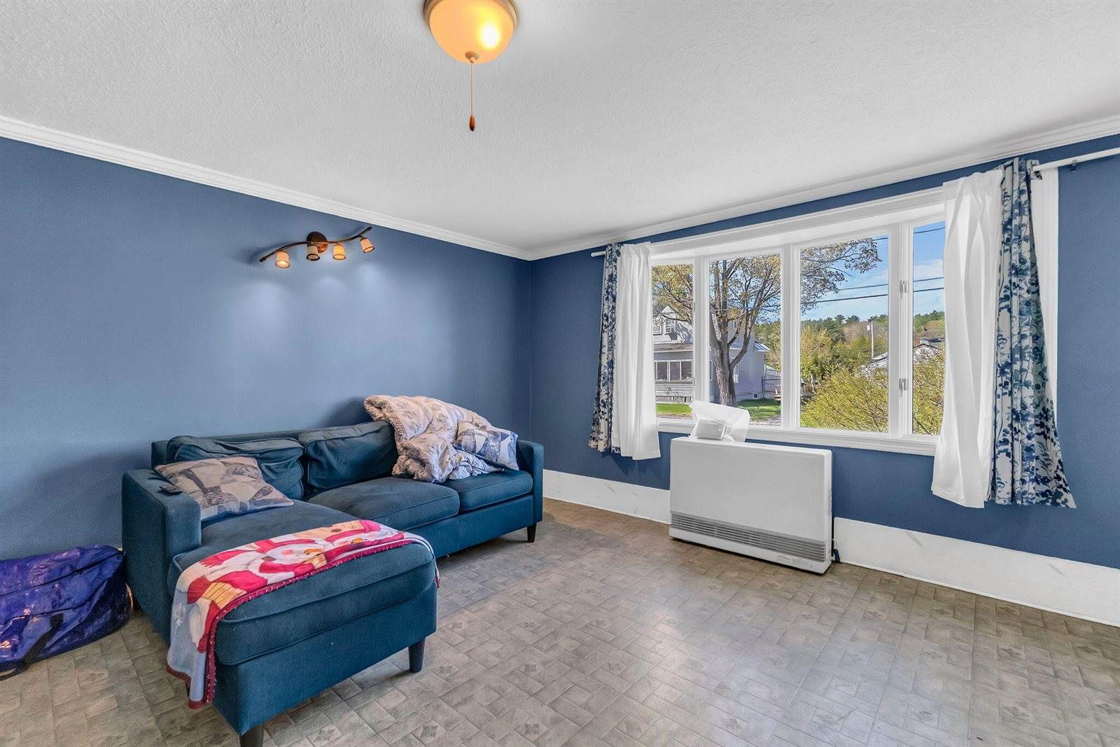 34 6th Street, Old Town, ME 04468