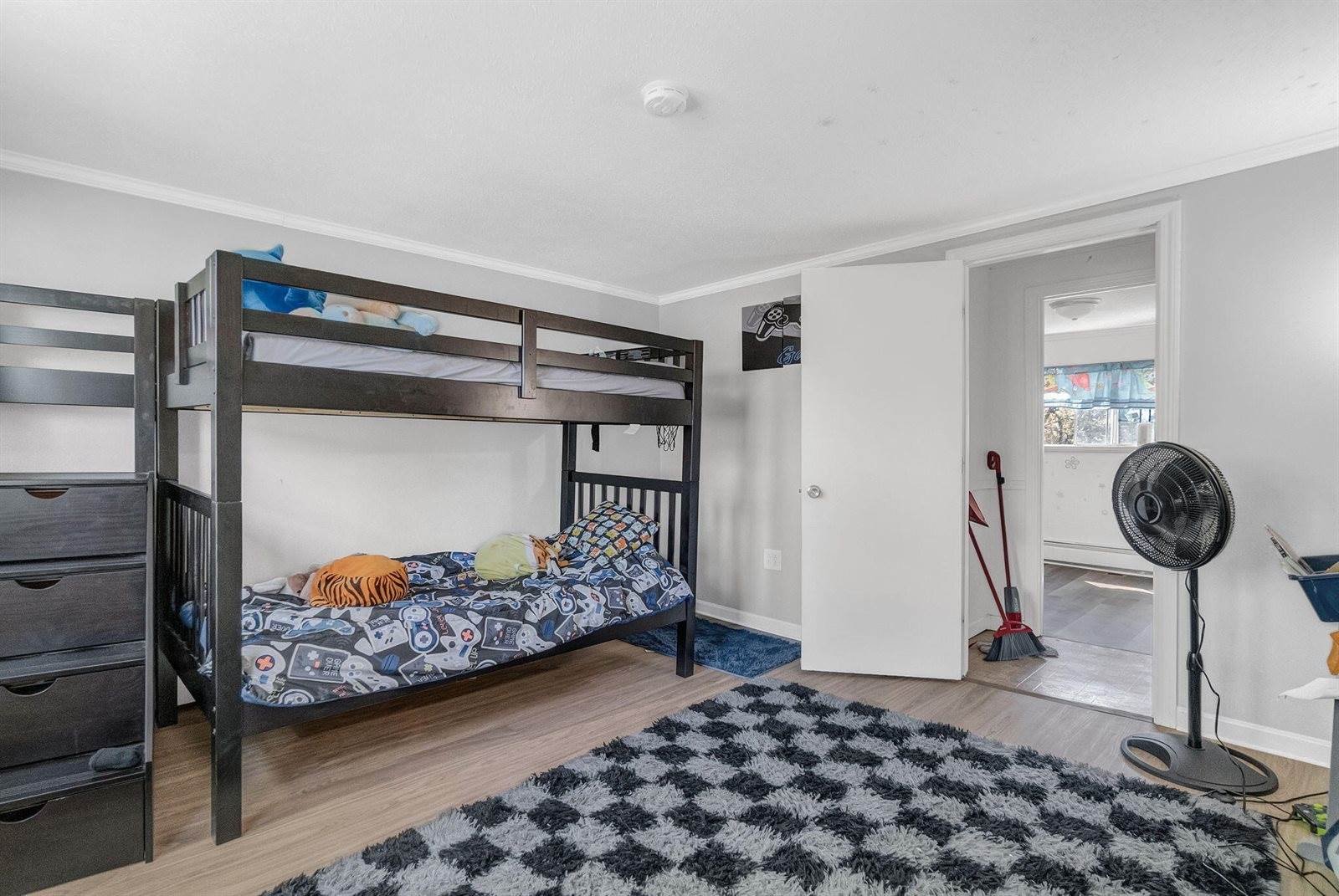 34 6th Street, Old Town, ME 04468