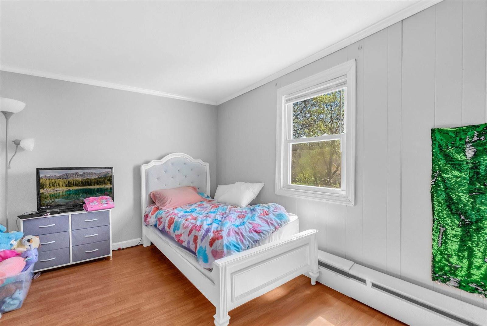 34 6th Street, Old Town, ME 04468